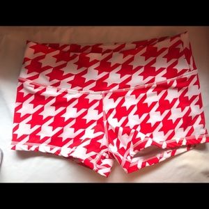 Girls Who Powerlift GWPL shorts. Size large.